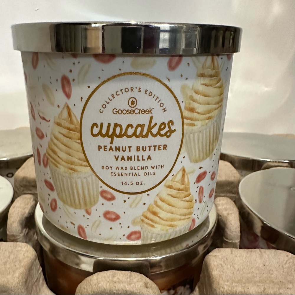 Goose Creek Peanut Butter Vanilla Cupcakes